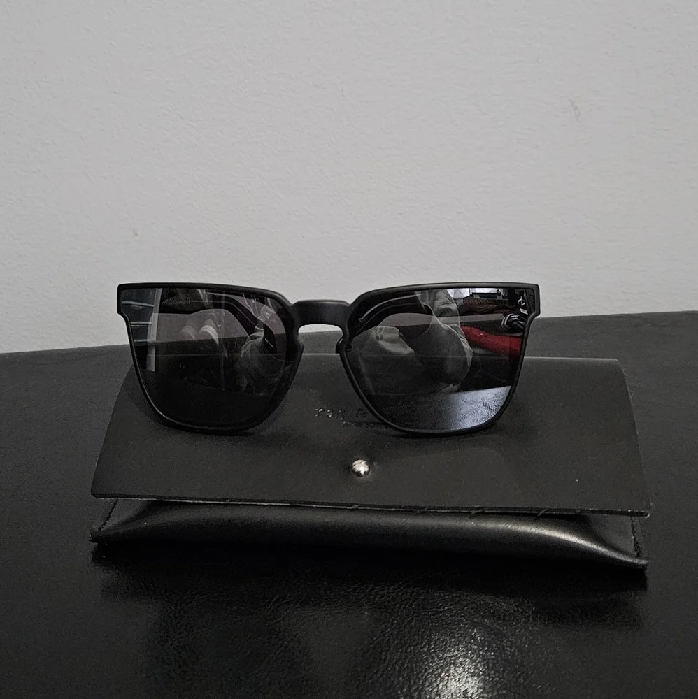 Rag & Bone Black and Silver Mirror Sunglasses